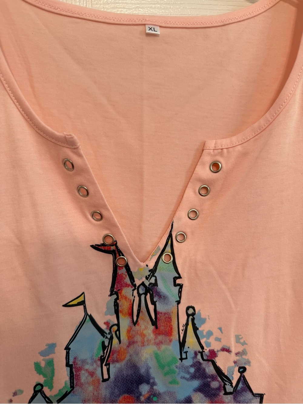 Peach V-Neck Eyelet Graphic Tee